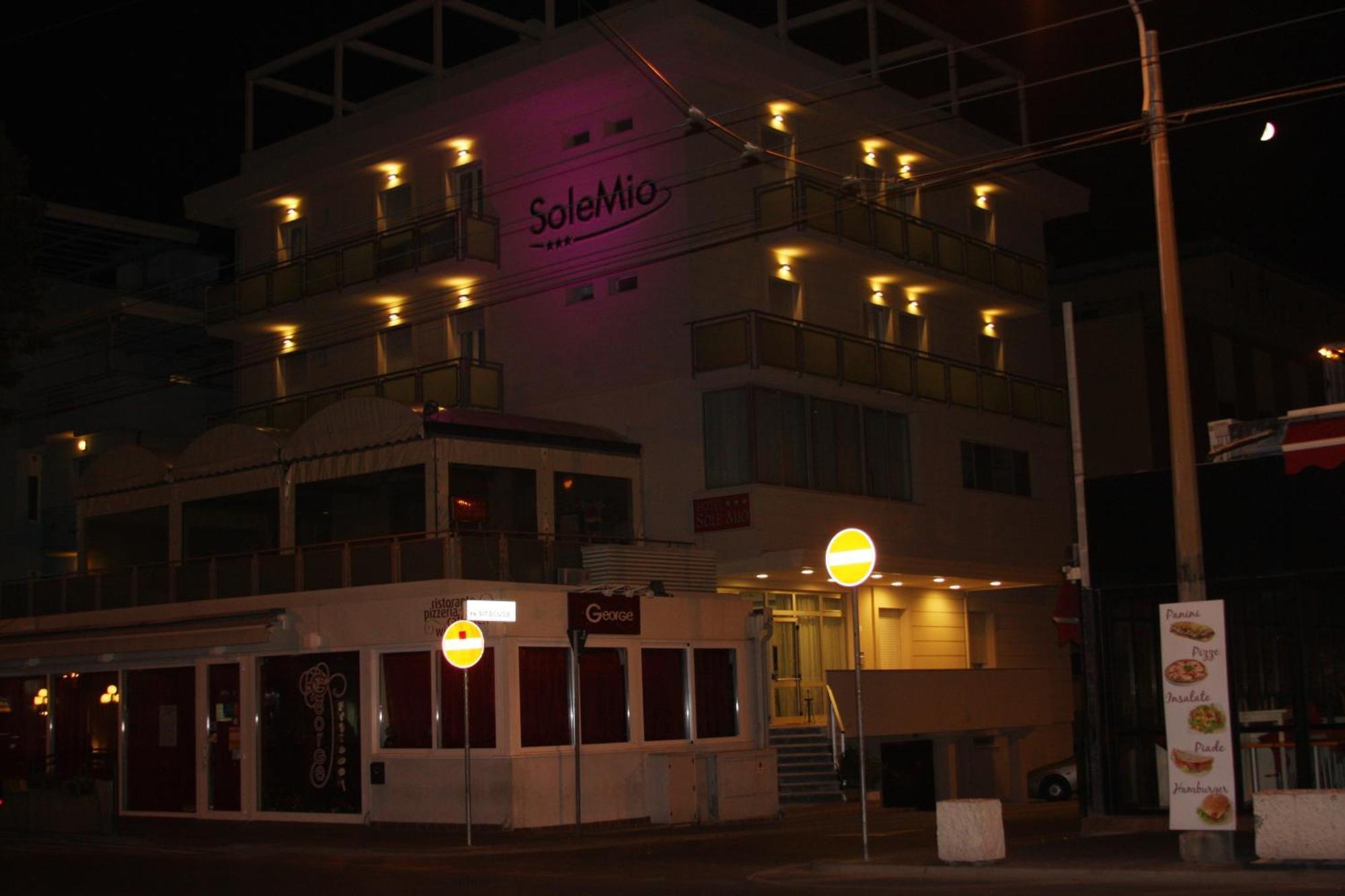 Hotel Sole Mio Rimini Eksteriør billede