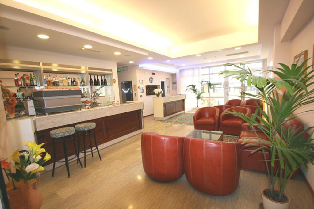 Hotel Sole Mio Rimini Eksteriør billede