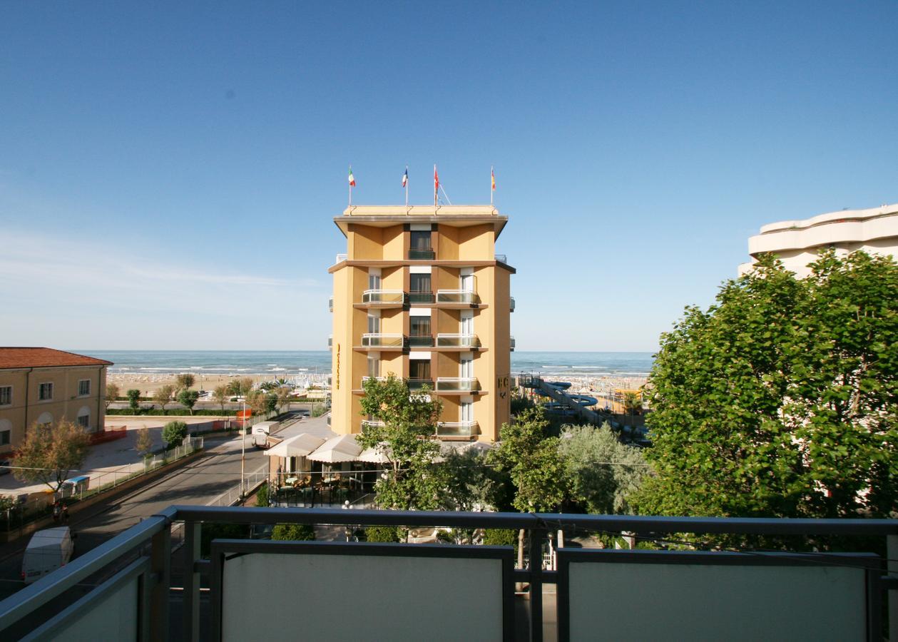 Hotel Sole Mio Rimini Eksteriør billede