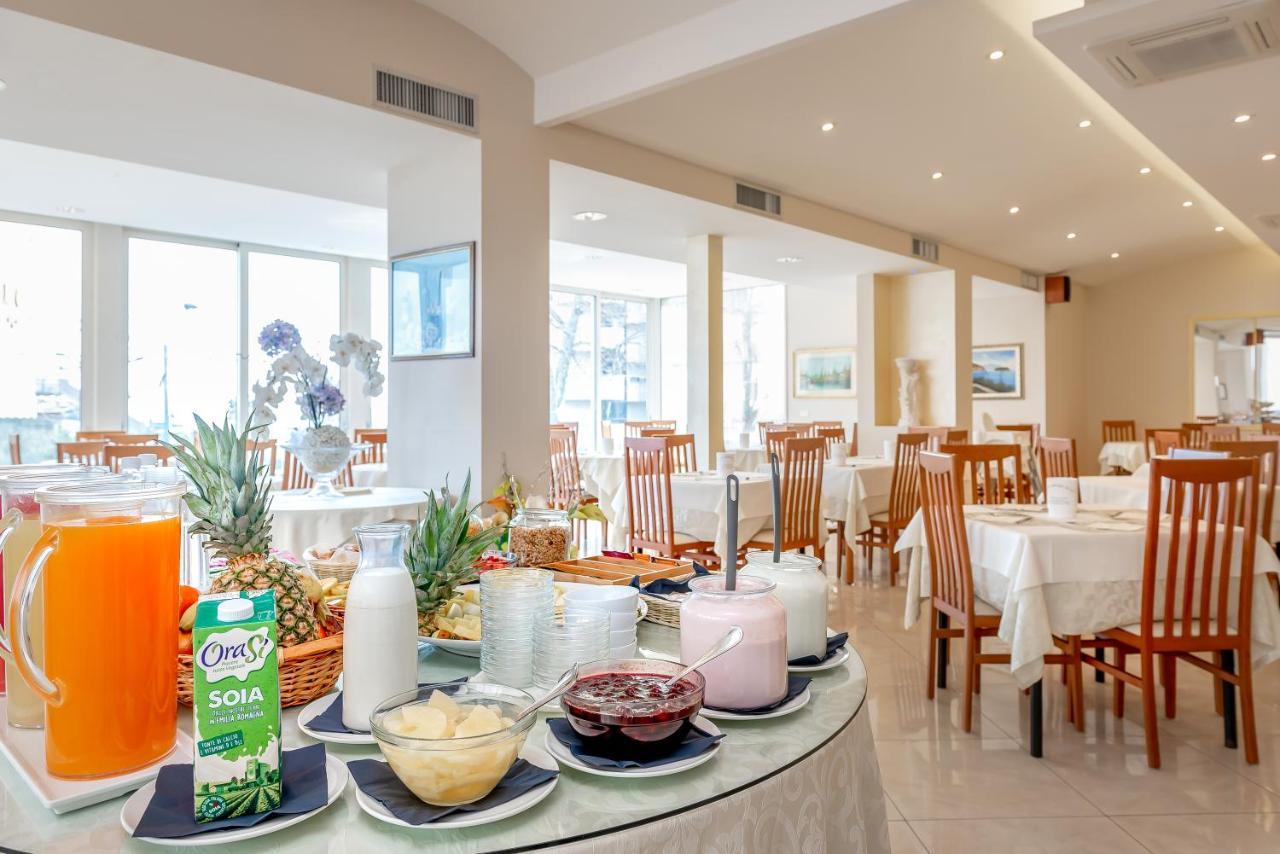 Hotel Sole Mio Rimini Eksteriør billede